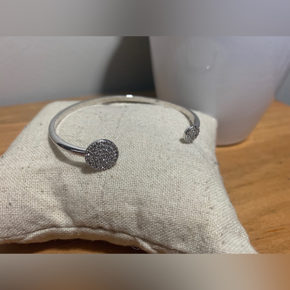 Stella & Dot Pave Disc Cuff in Silver